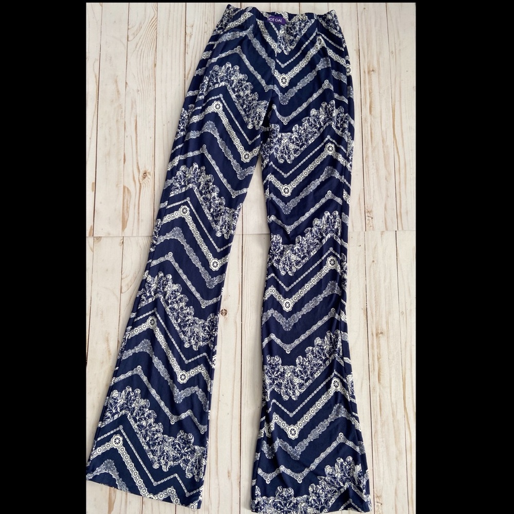 Boho Stretchy Bell Bottom Pants ✨